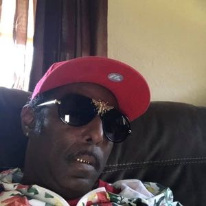 Meet your Posher, Ronnie